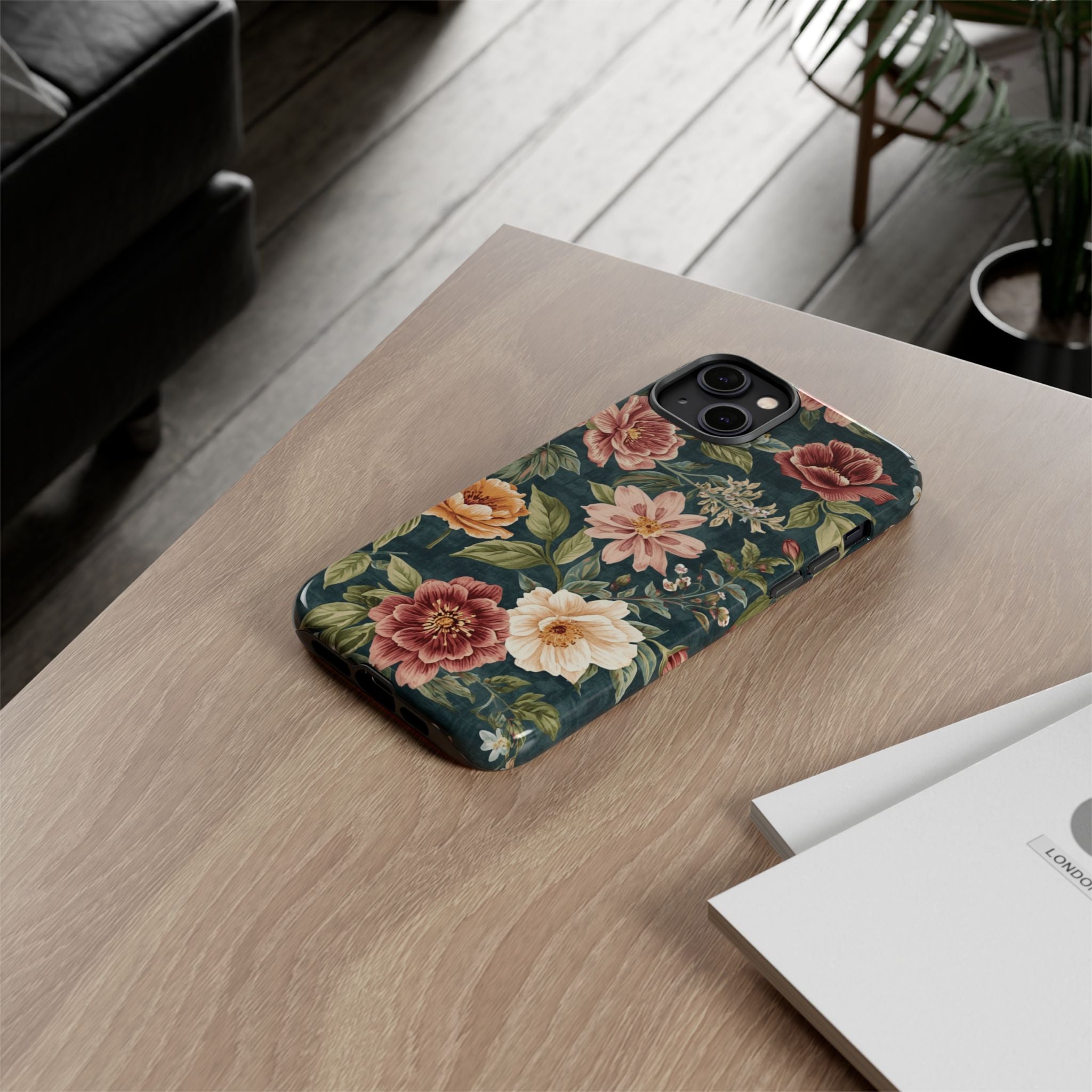 Floral Vintage Phone Case — Dark Green Rose Protective Case